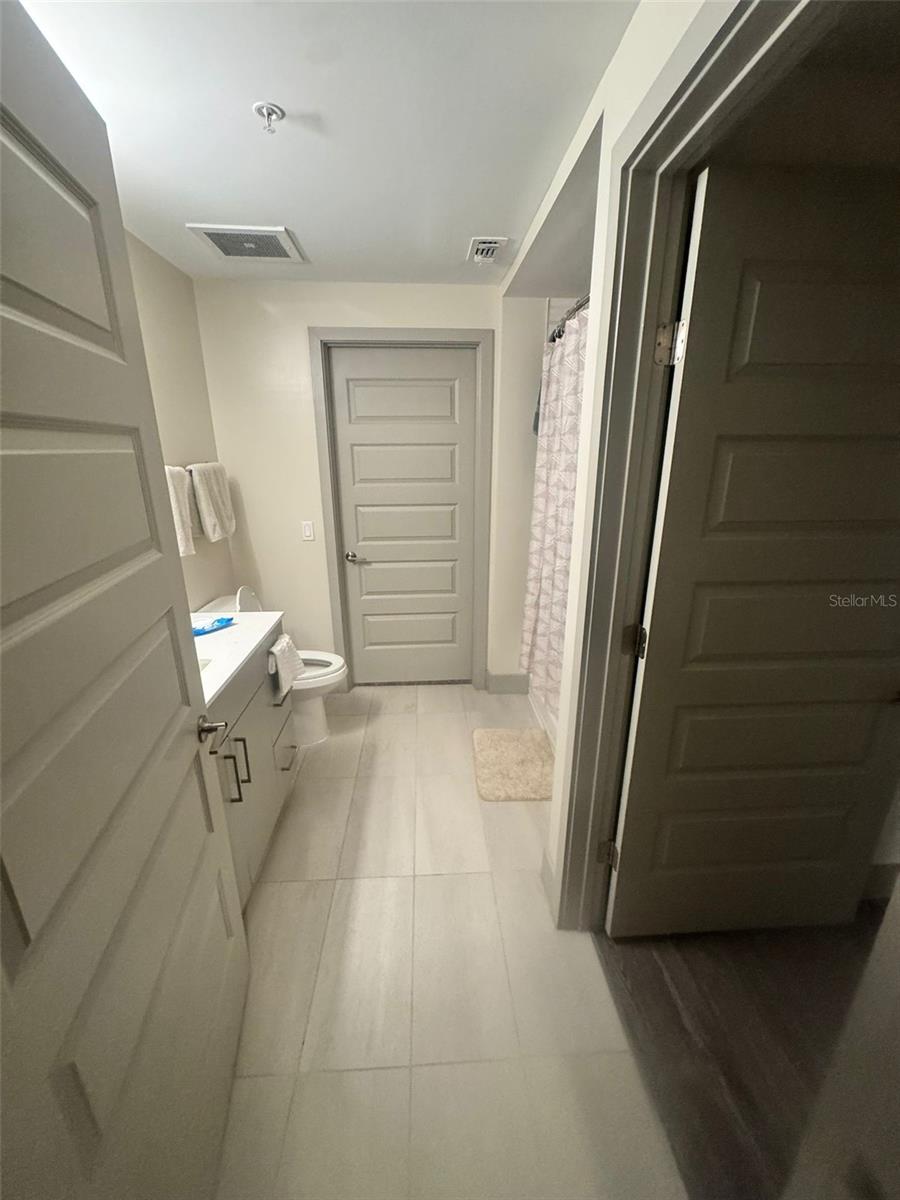 Image 4 of 6 For 310 Orange Avenue