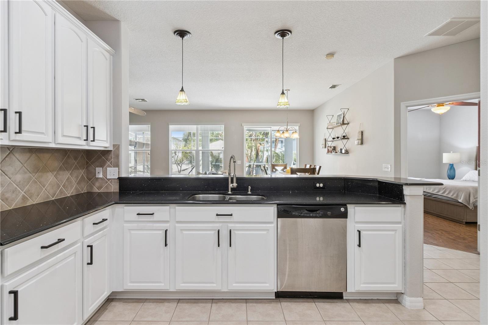 Image 13 of 52 For 1404 Lexington Avenue