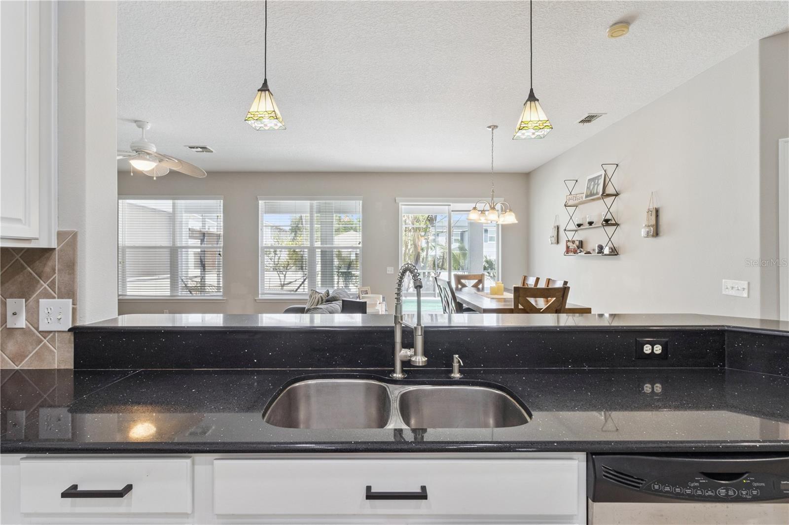 Image 15 of 52 For 1404 Lexington Avenue