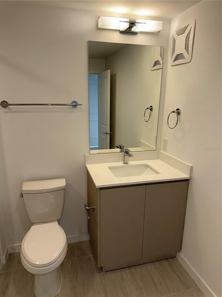 Image 28 of 42 For 5587 Millenia Park Boulevard 424