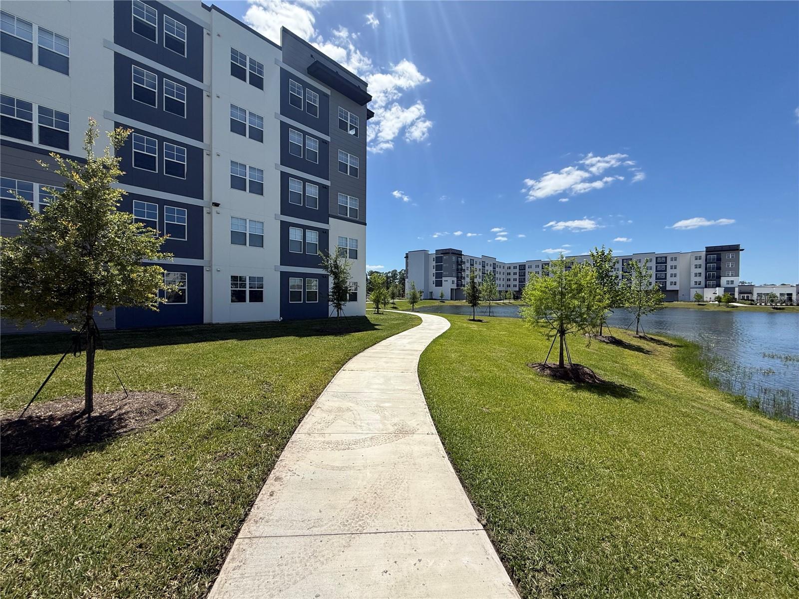 Image 36 of 42 For 5587 Millenia Park Boulevard 424