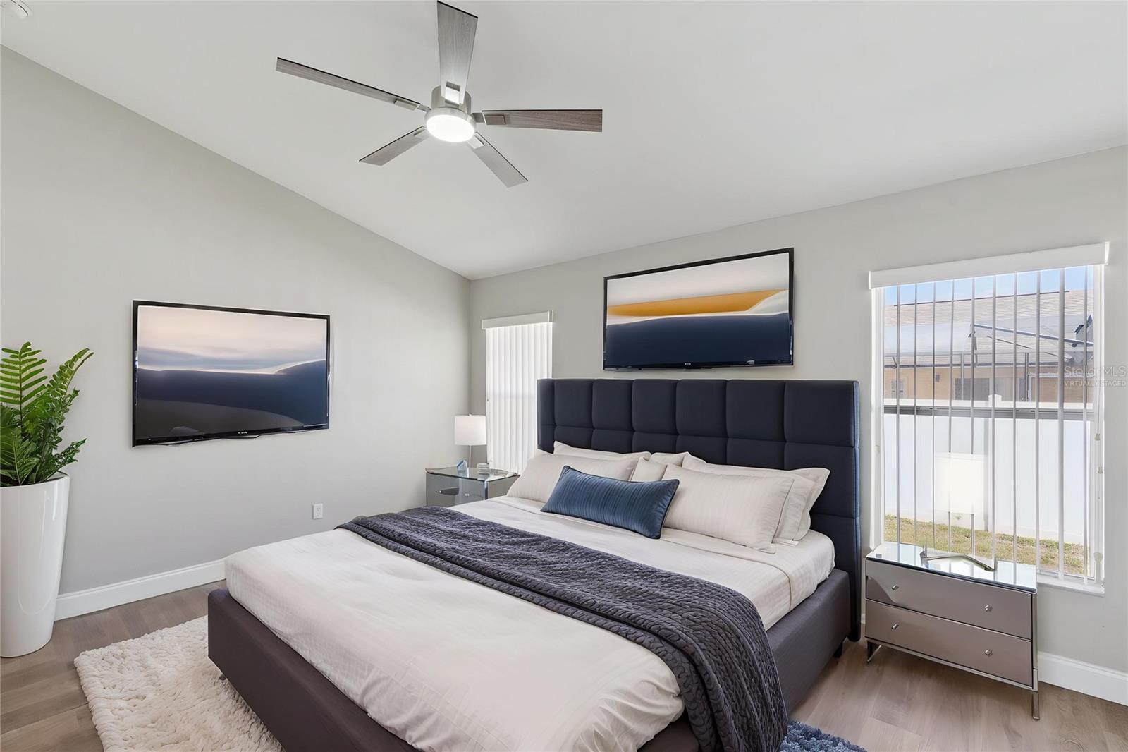 Image 13 of 54 For 15932 Robin Hill Loop