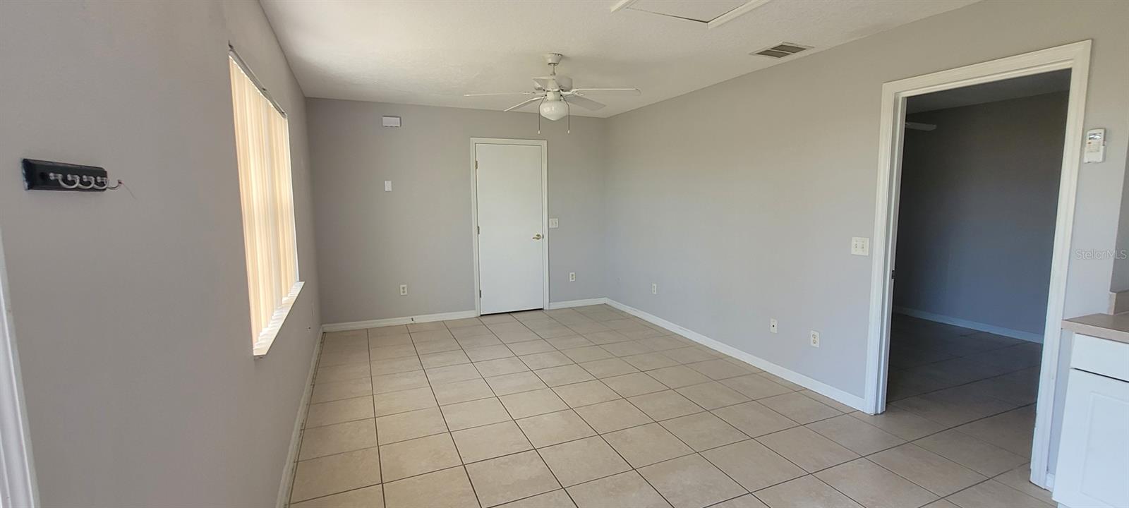 Image 4 of 11 For 406 Washington Palm Loop