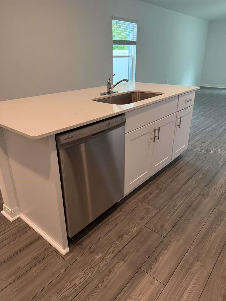 Image 9 of 16 For 1320 48th Terrace