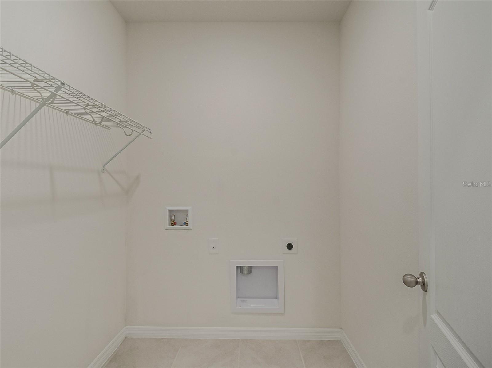 Image 15 of 44 For 3630 Caspian Street