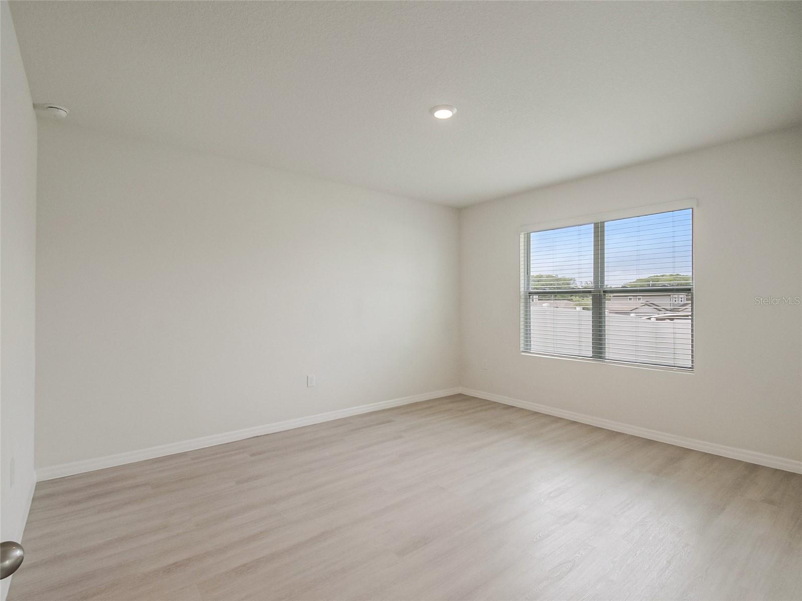 Image 22 of 44 For 3630 Caspian Street