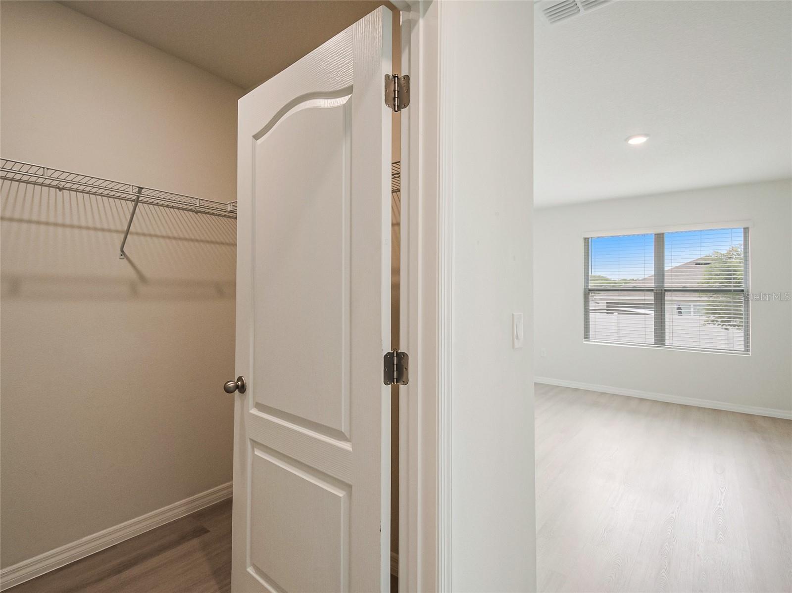 Image 23 of 44 For 3630 Caspian Street