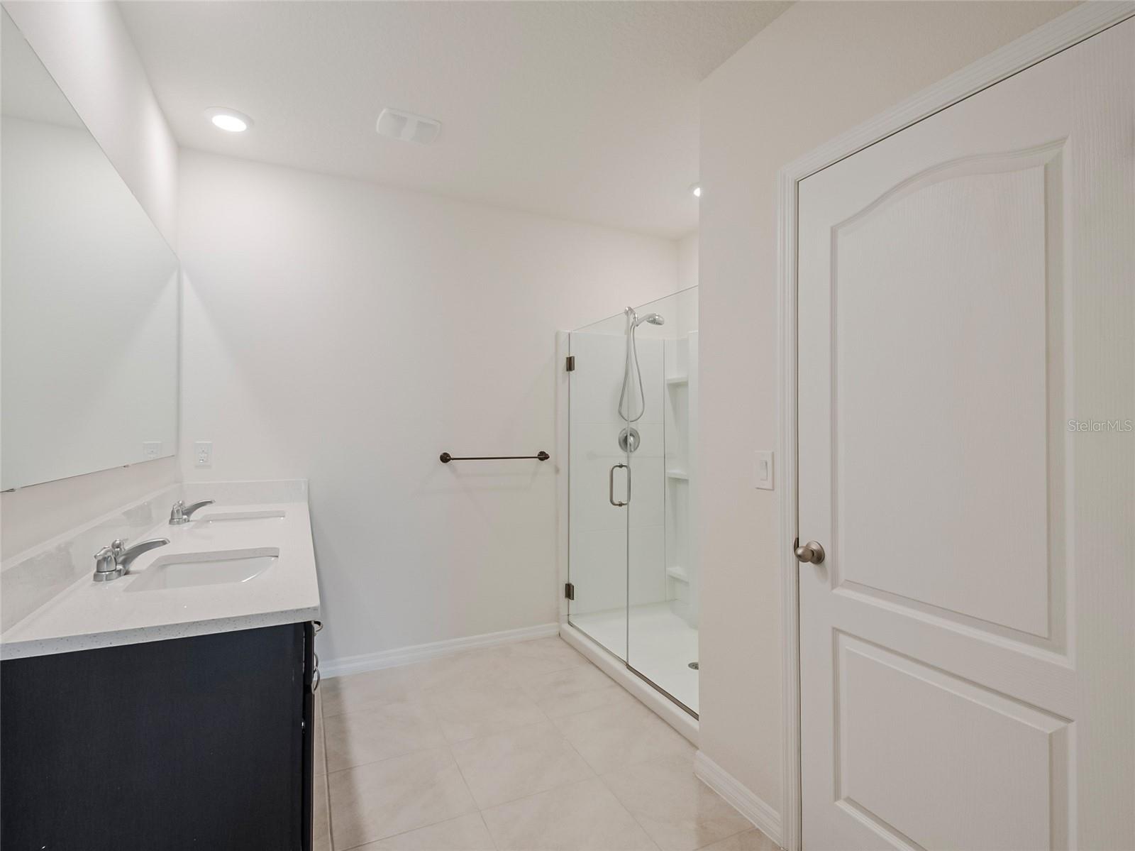 Image 25 of 44 For 3630 Caspian Street