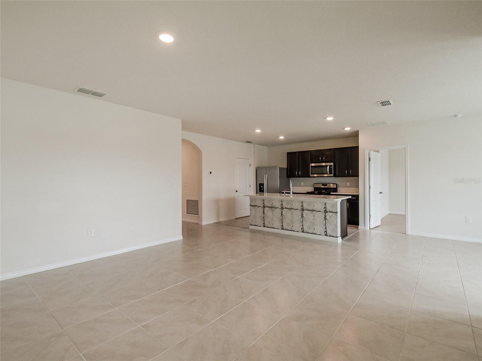 Image 27 of 44 For 3630 Caspian Street