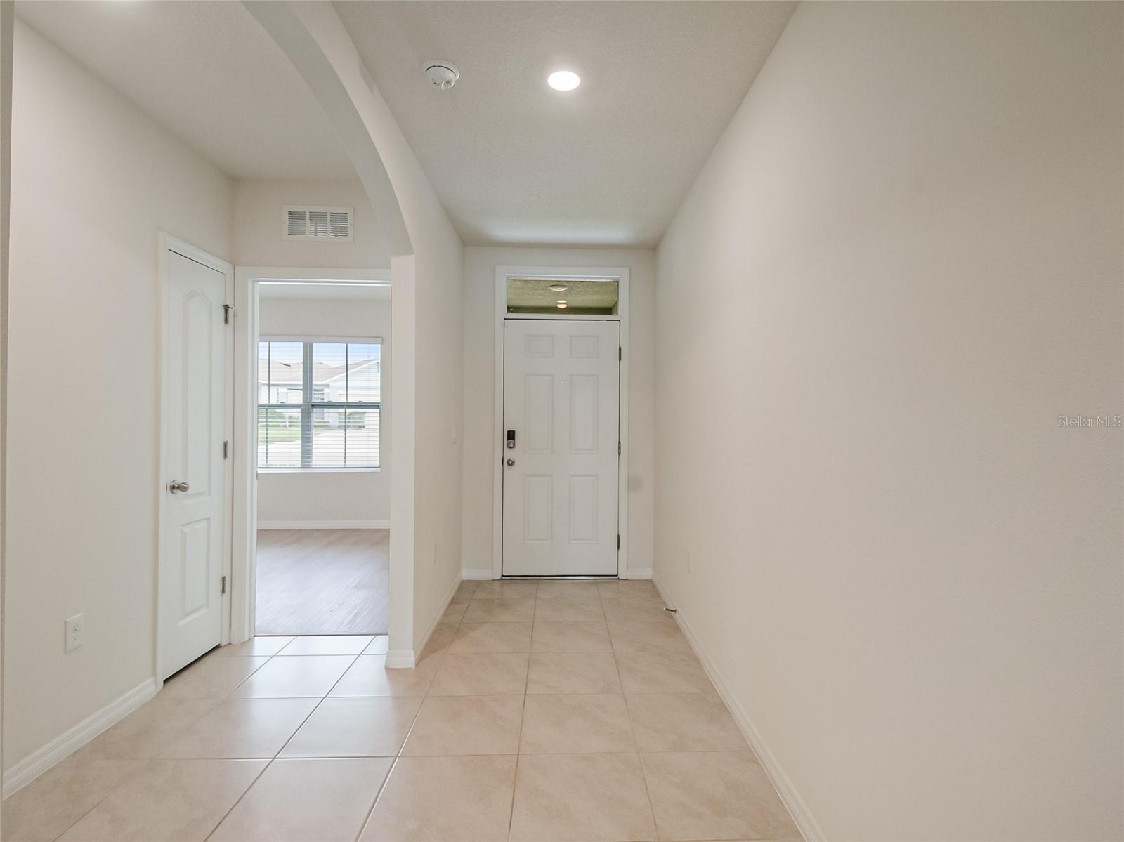 Image 4 of 44 For 3630 Caspian Street