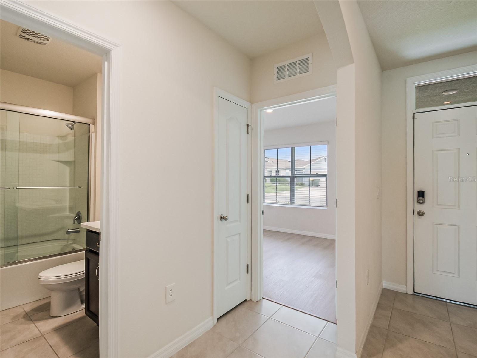 Image 5 of 44 For 3630 Caspian Street