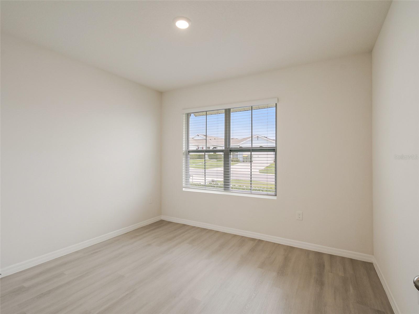 Image 6 of 44 For 3630 Caspian Street