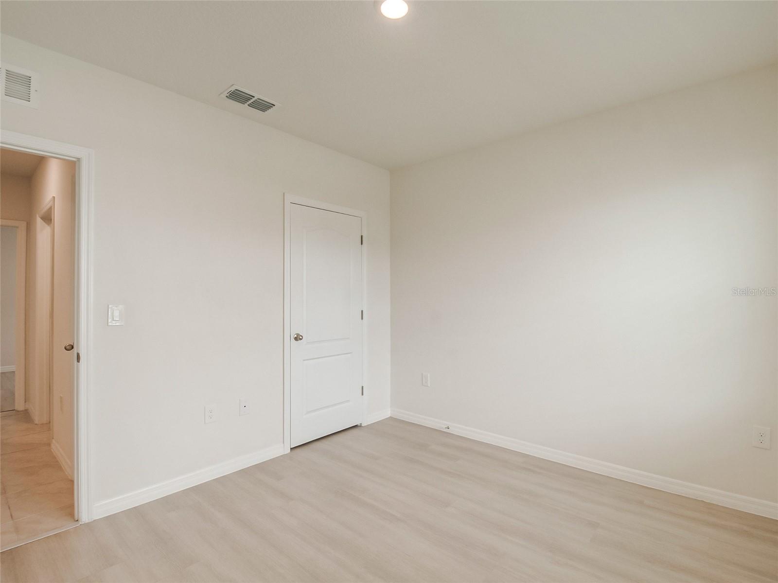 Image 7 of 44 For 3630 Caspian Street