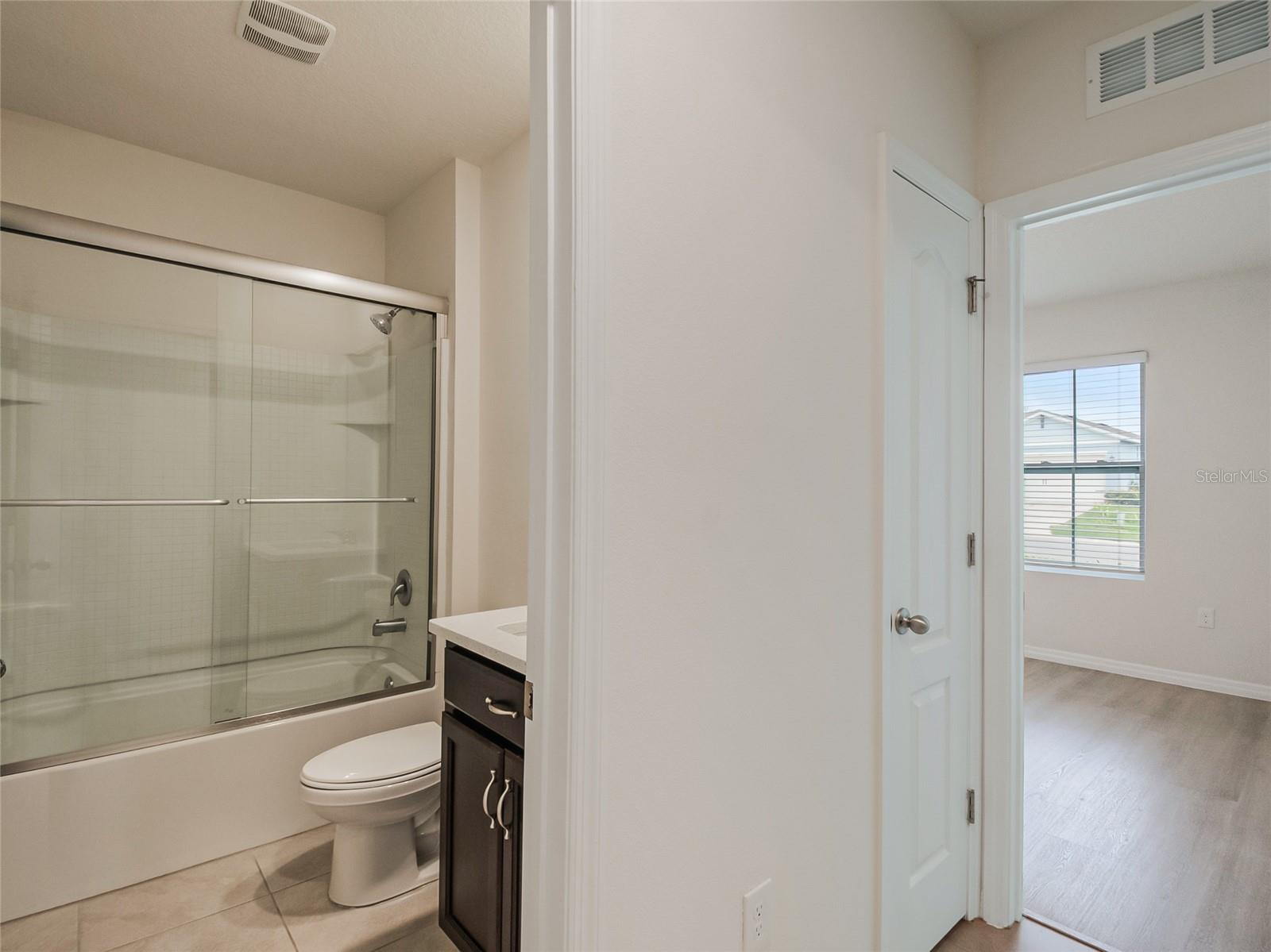 Image 9 of 44 For 3630 Caspian Street