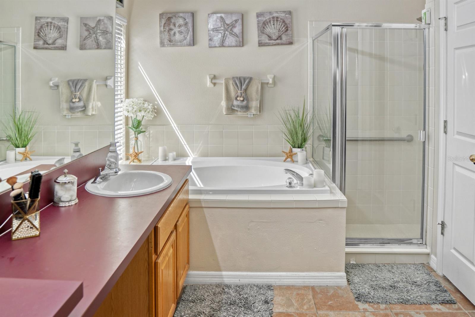 Image 20 of 41 For 2735 Scarborough Drive