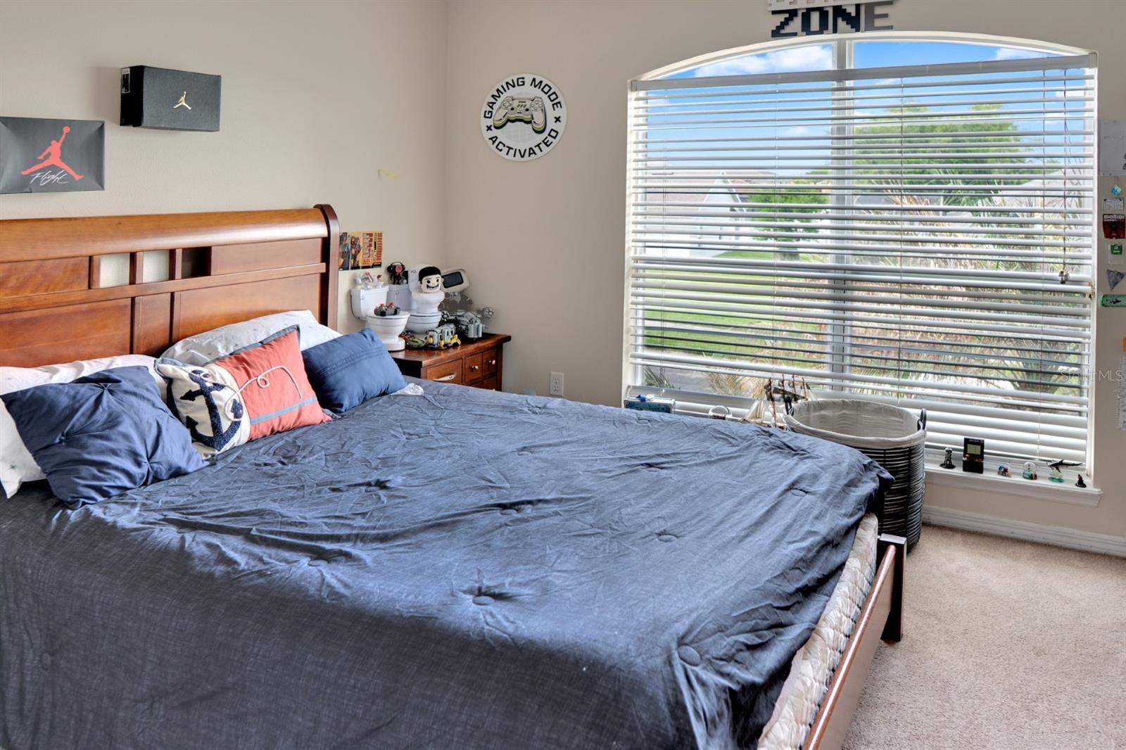 Image 29 of 41 For 2735 Scarborough Drive