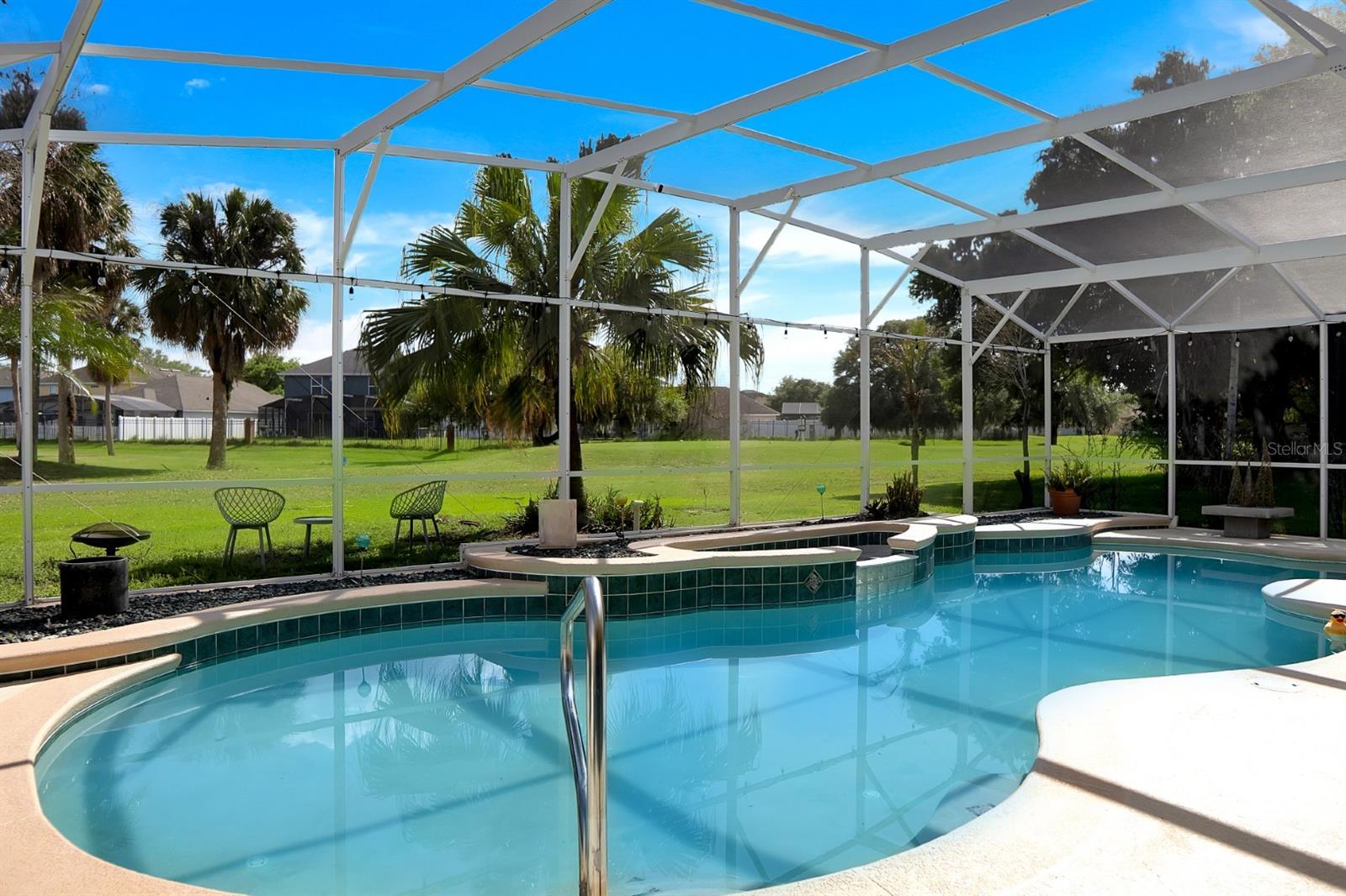 Image 32 of 41 For 2735 Scarborough Drive