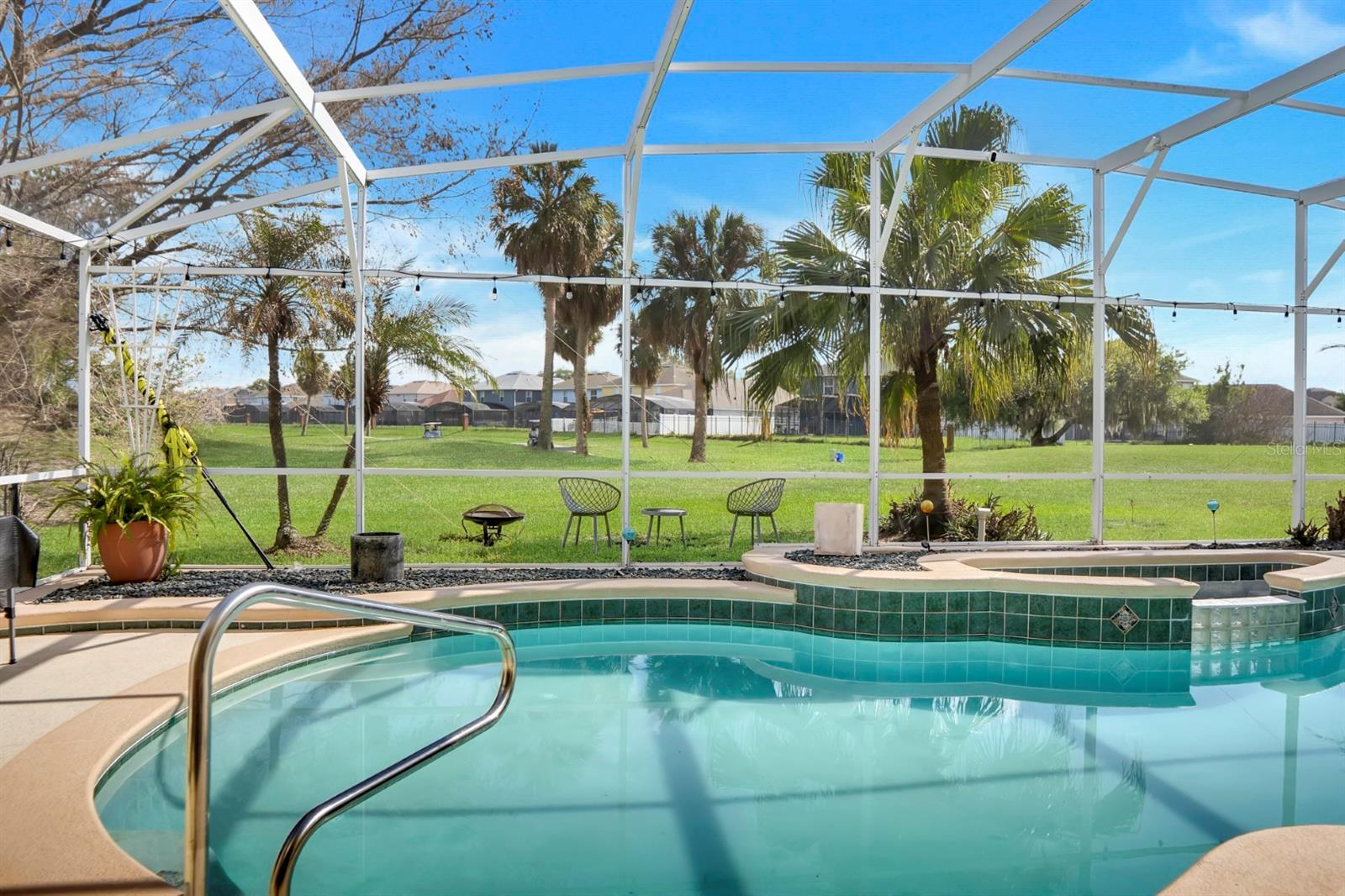 Image 33 of 41 For 2735 Scarborough Drive