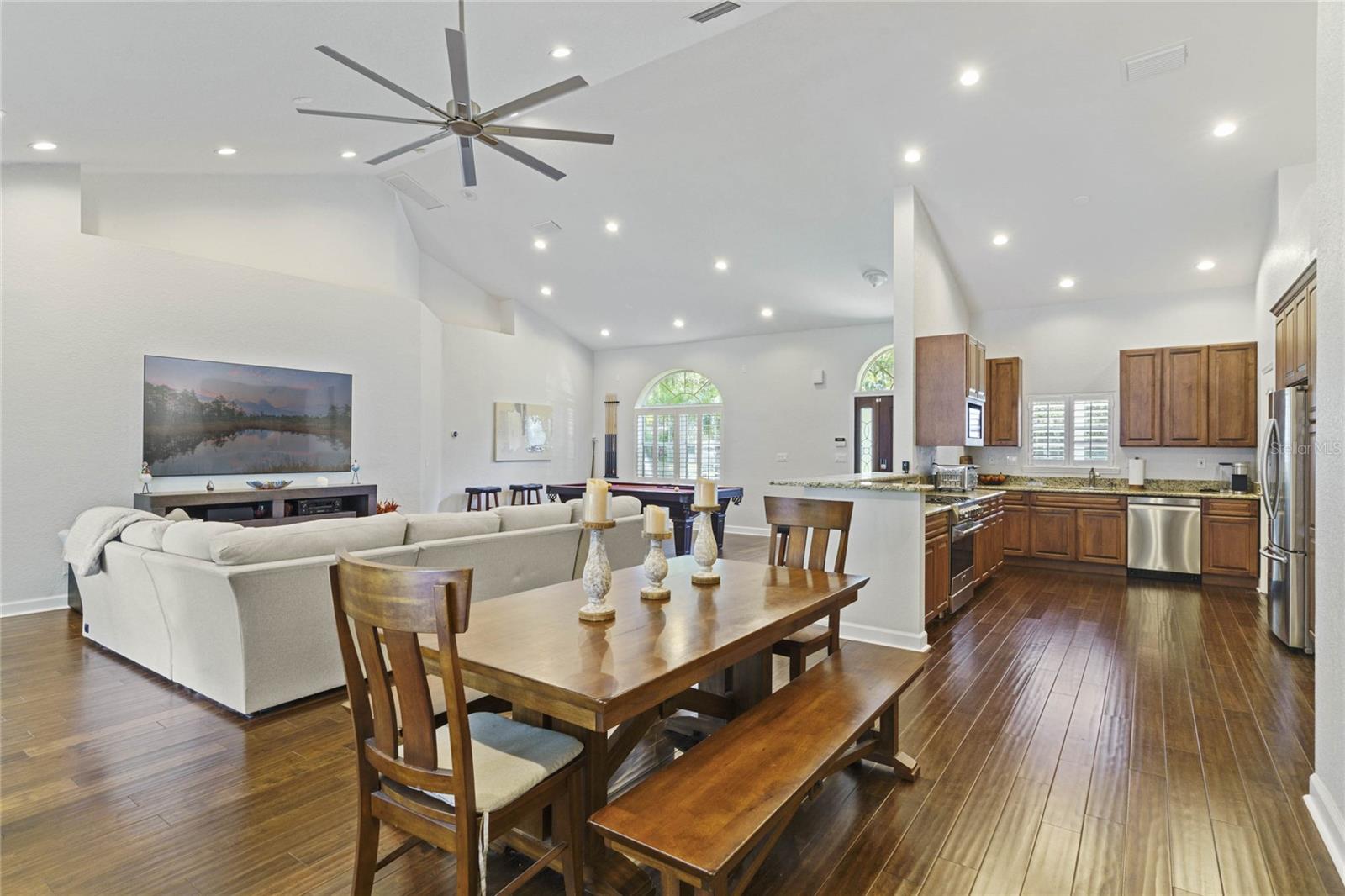 Image 12 of 44 For 715 Magnolia Street