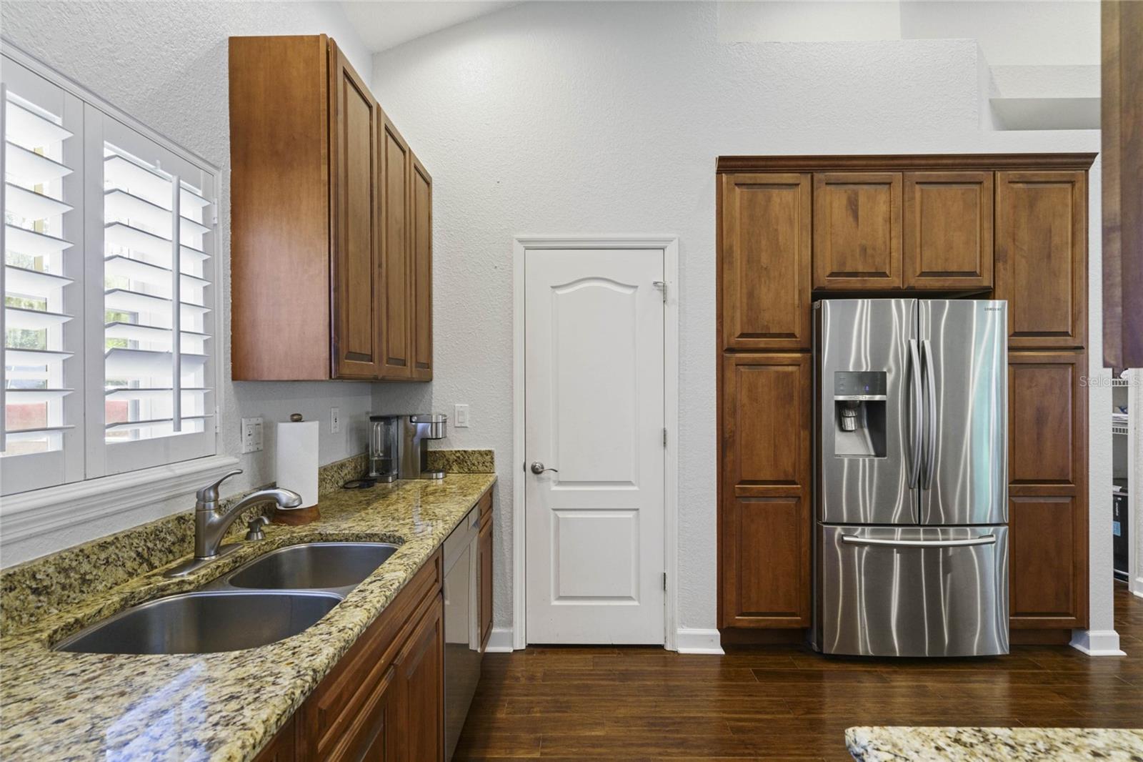 Image 16 of 44 For 715 Magnolia Street