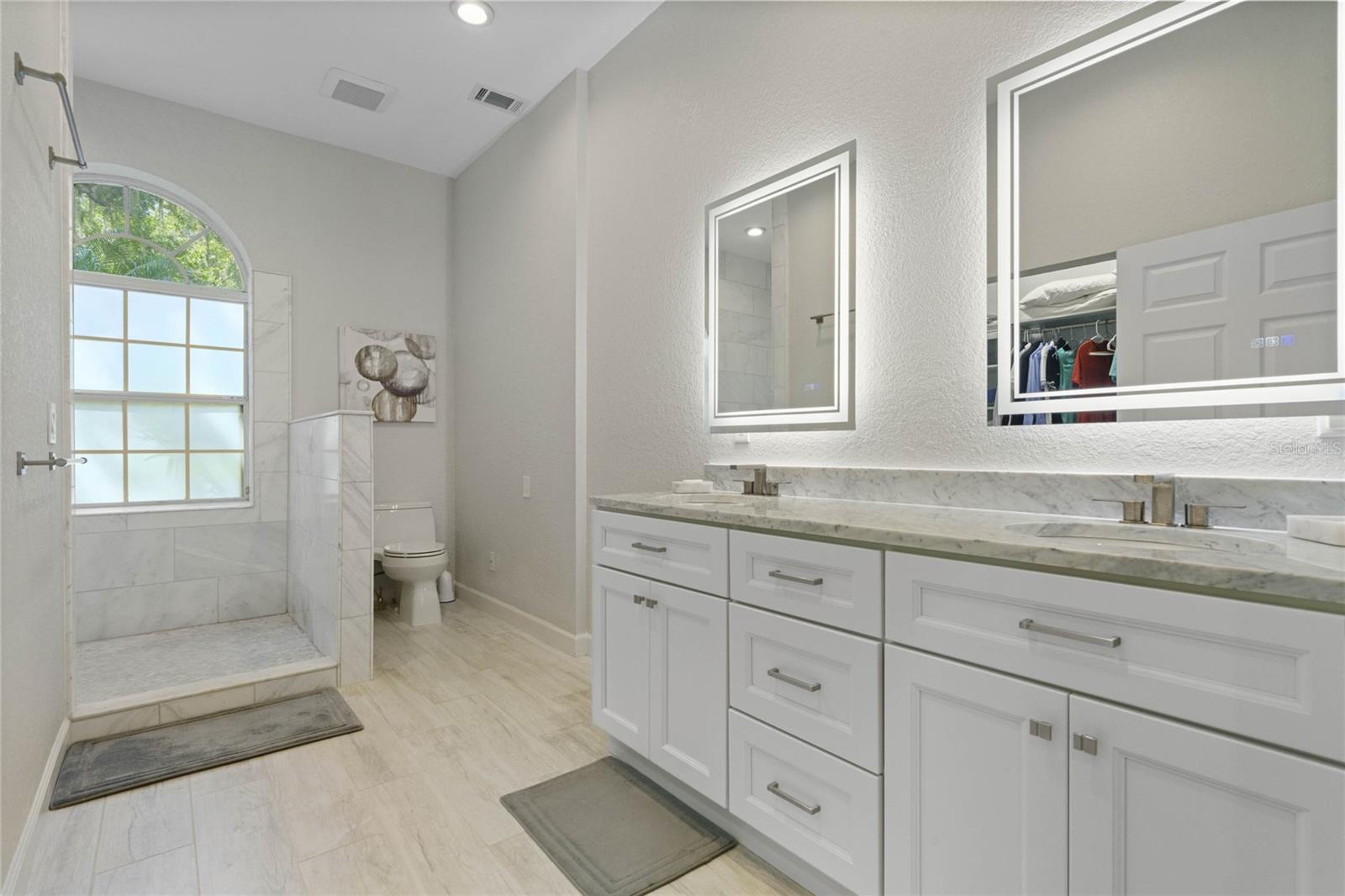 Image 27 of 44 For 715 Magnolia Street