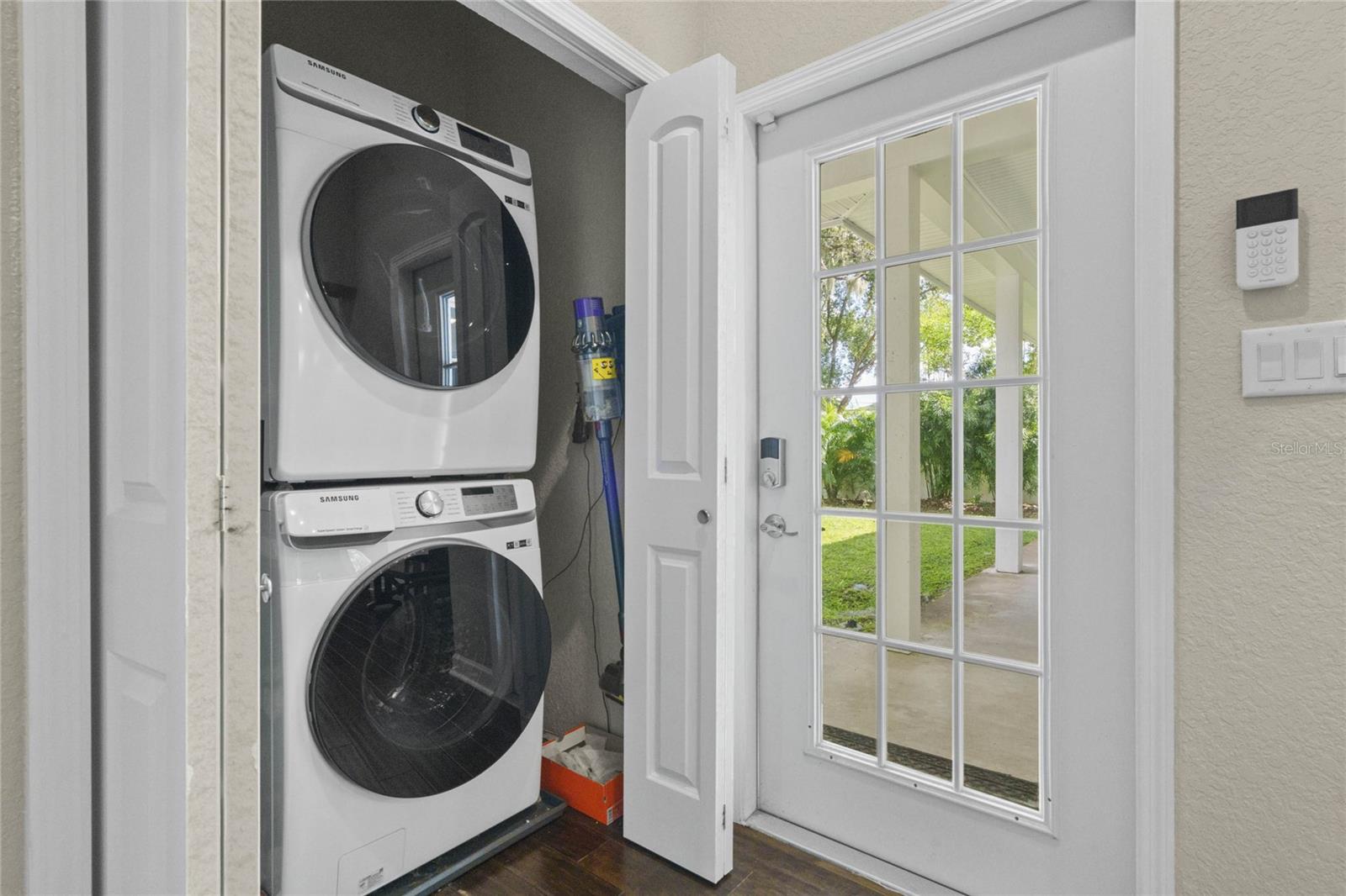 Image 29 of 44 For 715 Magnolia Street