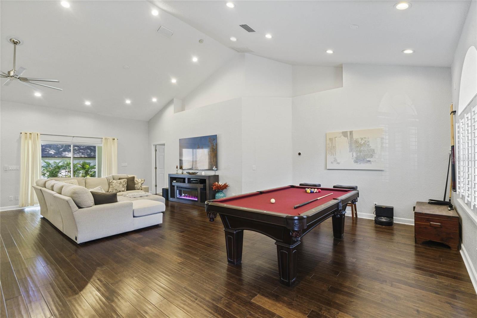 Image 6 of 44 For 715 Magnolia Street