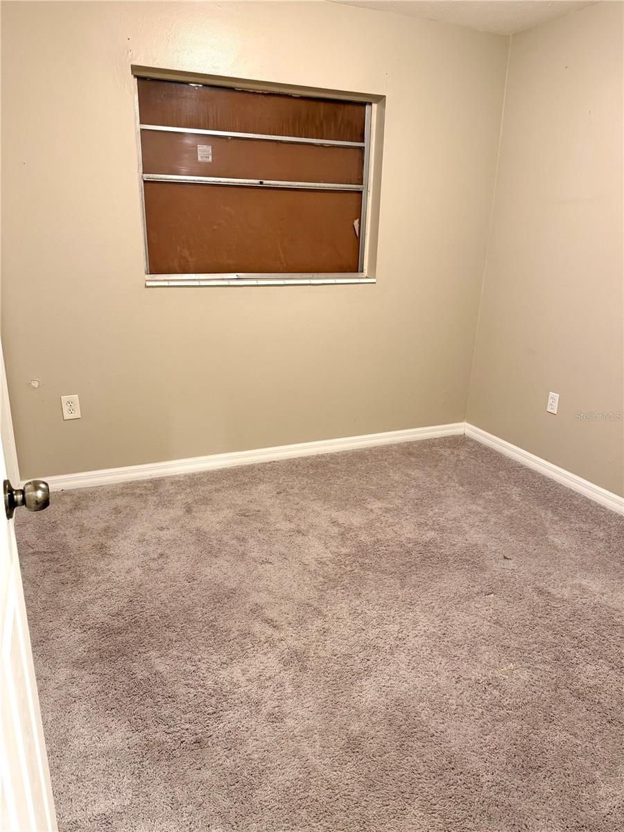 Image 13 of 28 For 2474 Dianne Drive