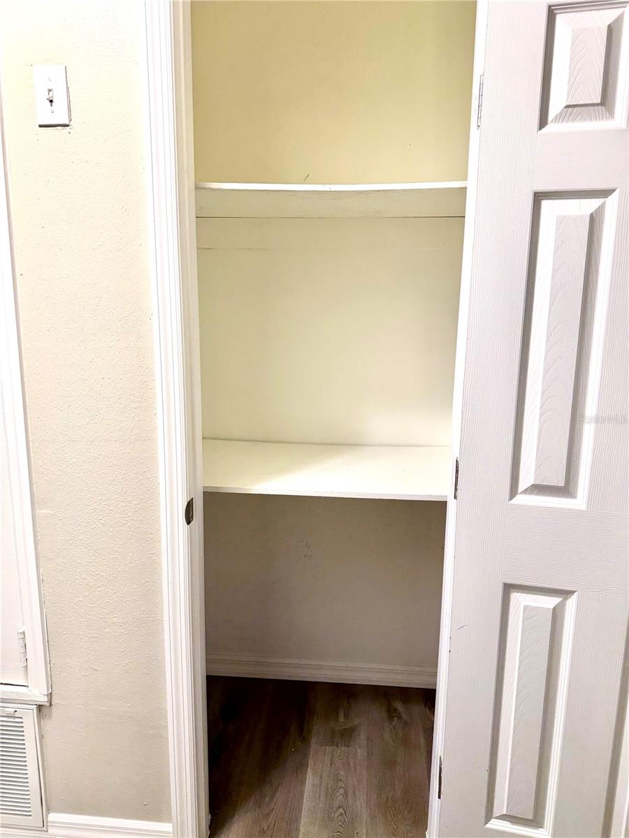 Image 16 of 28 For 2474 Dianne Drive