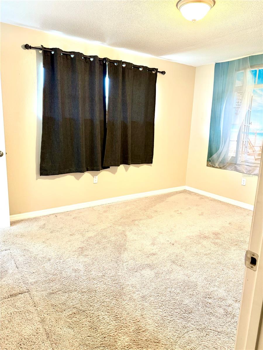 Image 17 of 28 For 2474 Dianne Drive