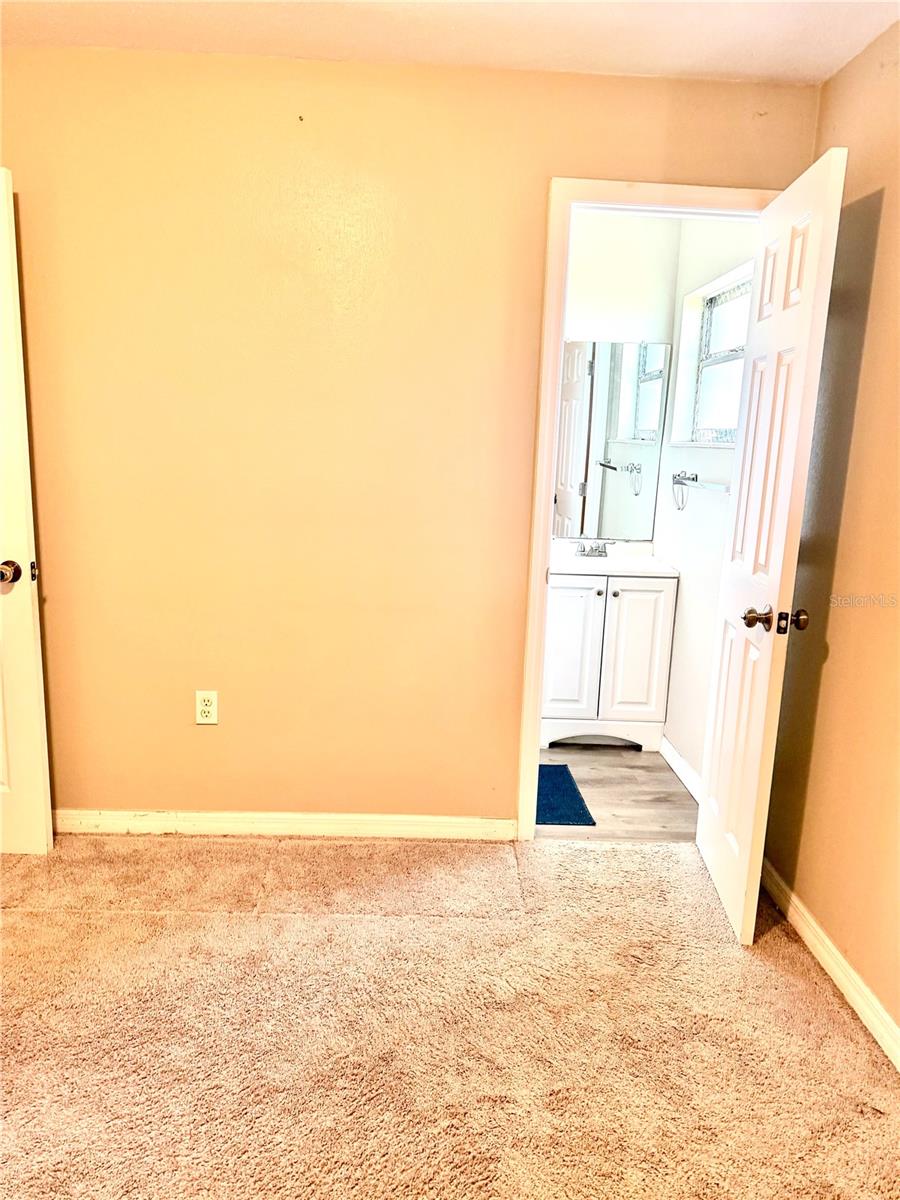 Image 19 of 28 For 2474 Dianne Drive