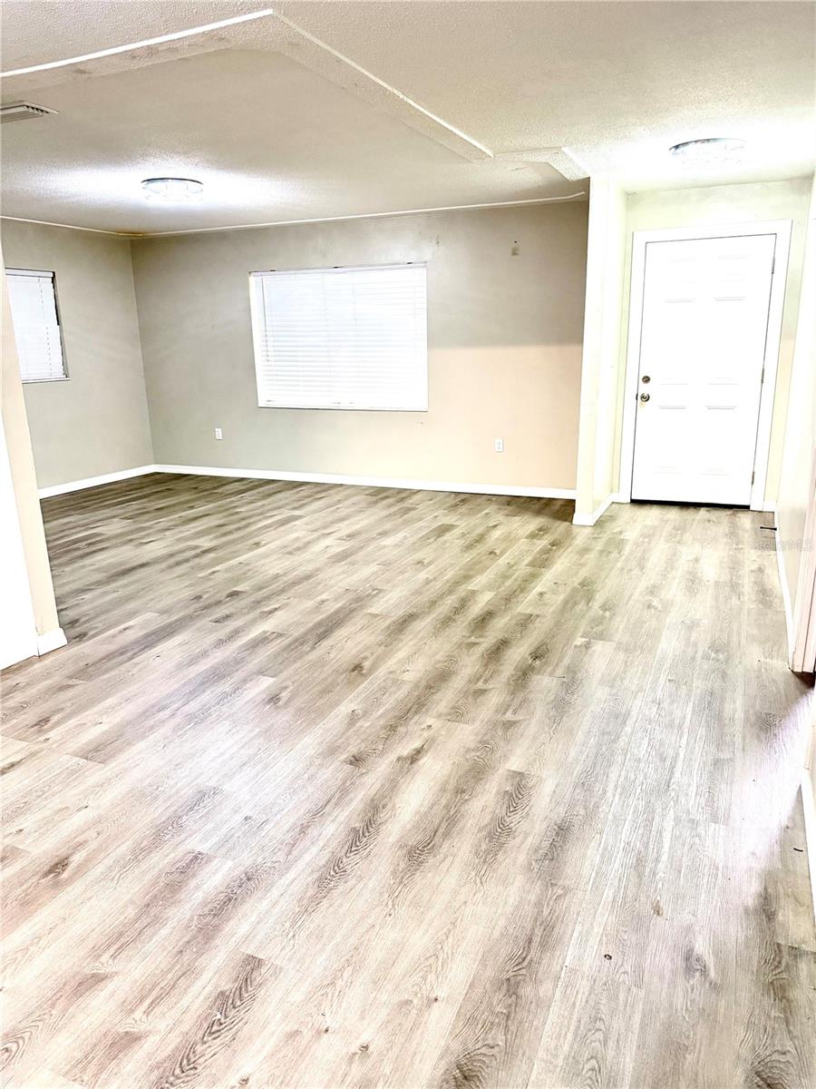 Image 2 of 28 For 2474 Dianne Drive