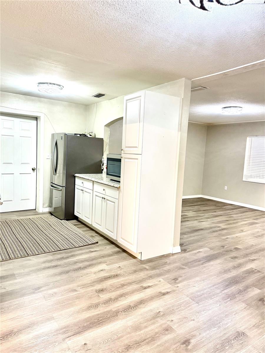 Image 7 of 28 For 2474 Dianne Drive