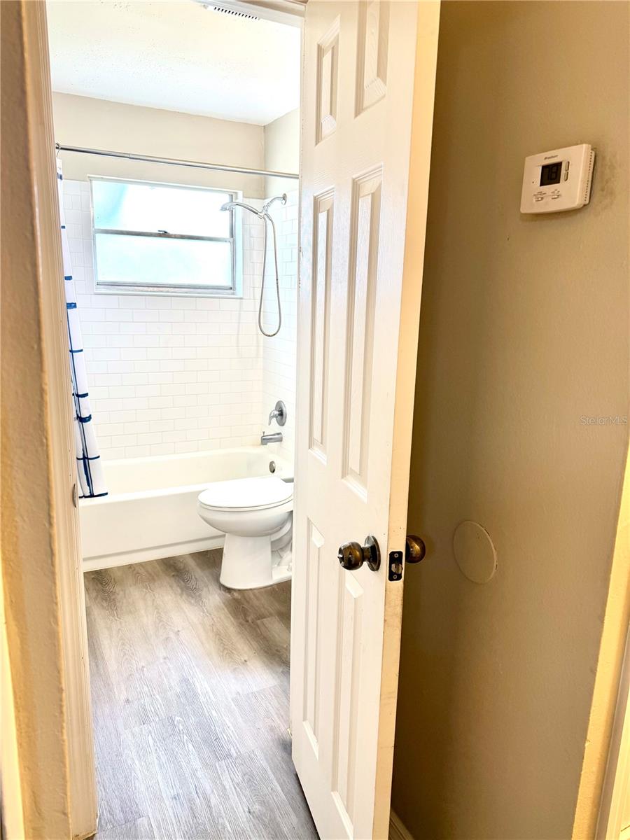 Image 8 of 28 For 2474 Dianne Drive