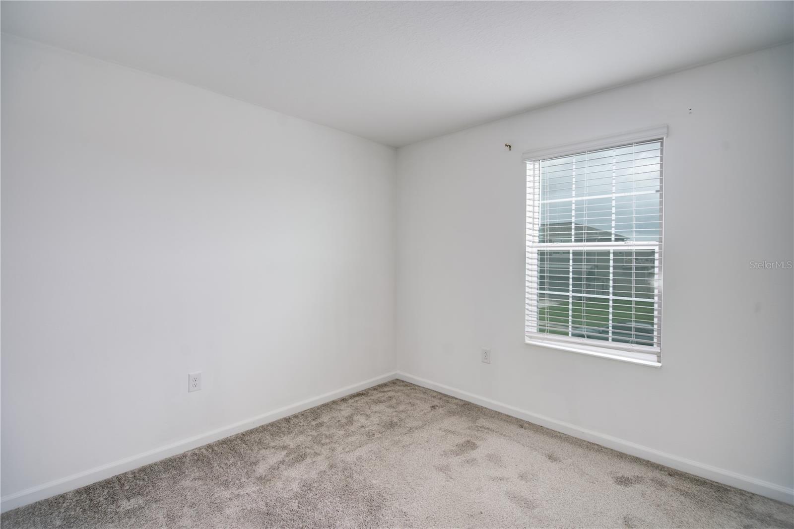 Image 14 of 18 For 4970 Four Strand Court