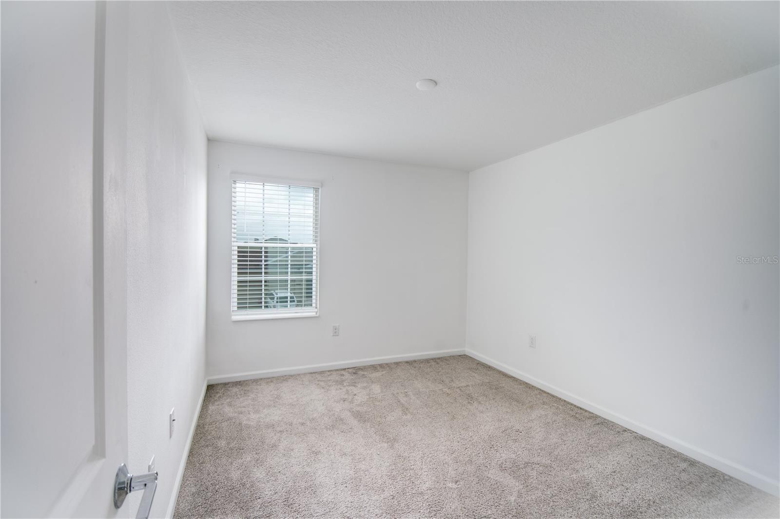 Image 8 of 18 For 4970 Four Strand Court