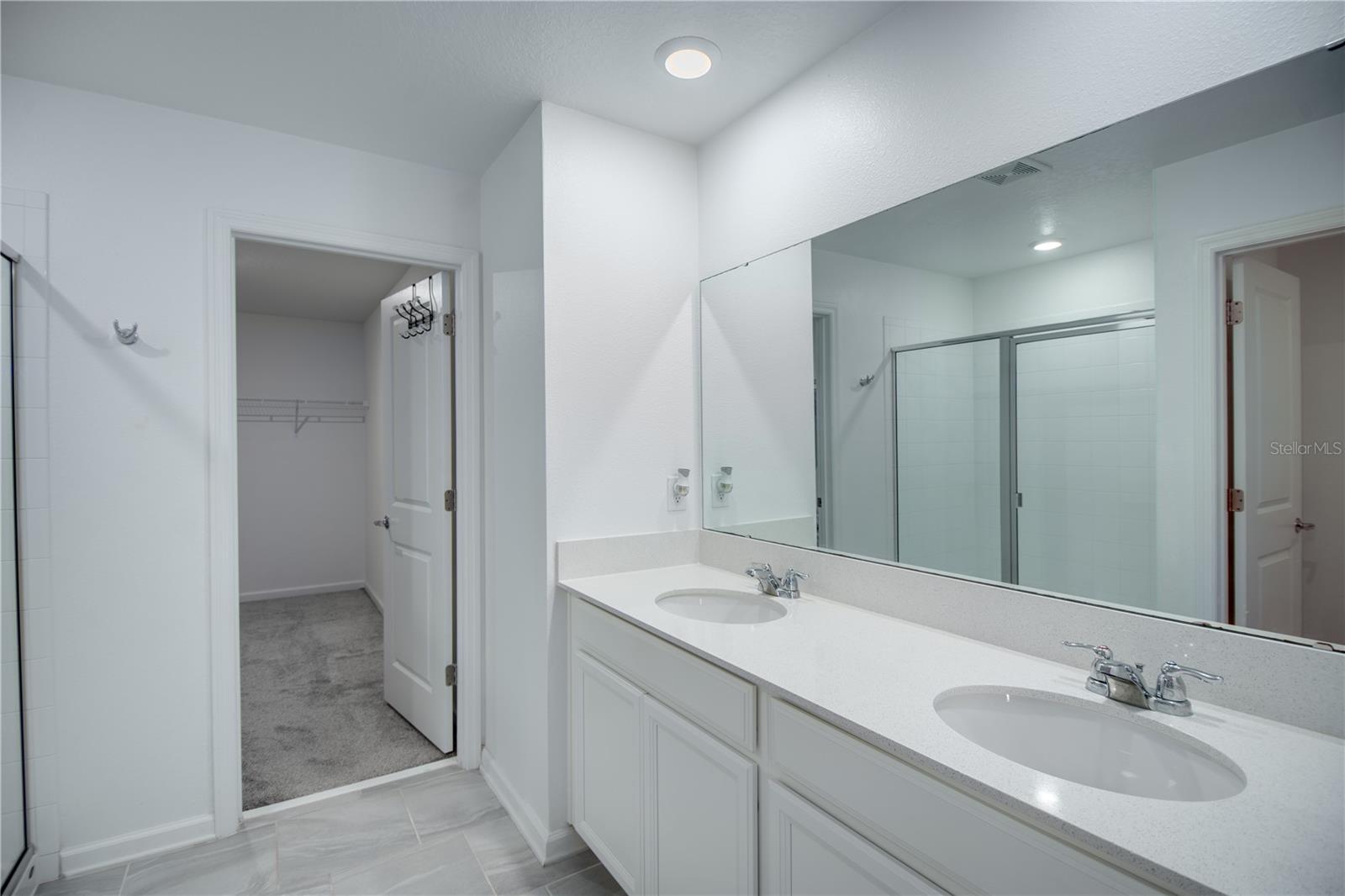 Image 9 of 18 For 4970 Four Strand Court