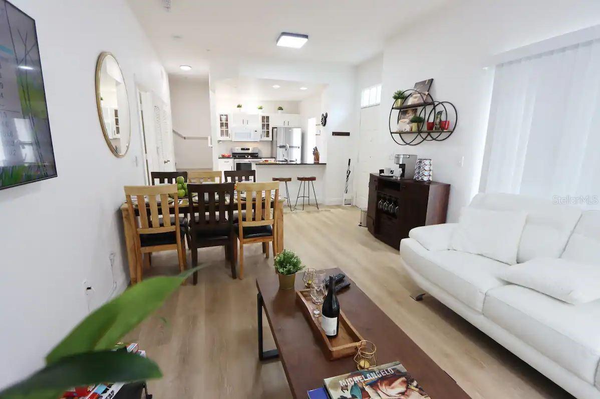 Image 10 of 64 For 4004 Santa Maria Drive 108