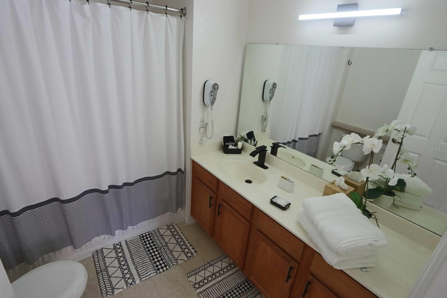 Image 37 of 64 For 4004 Santa Maria Drive 108