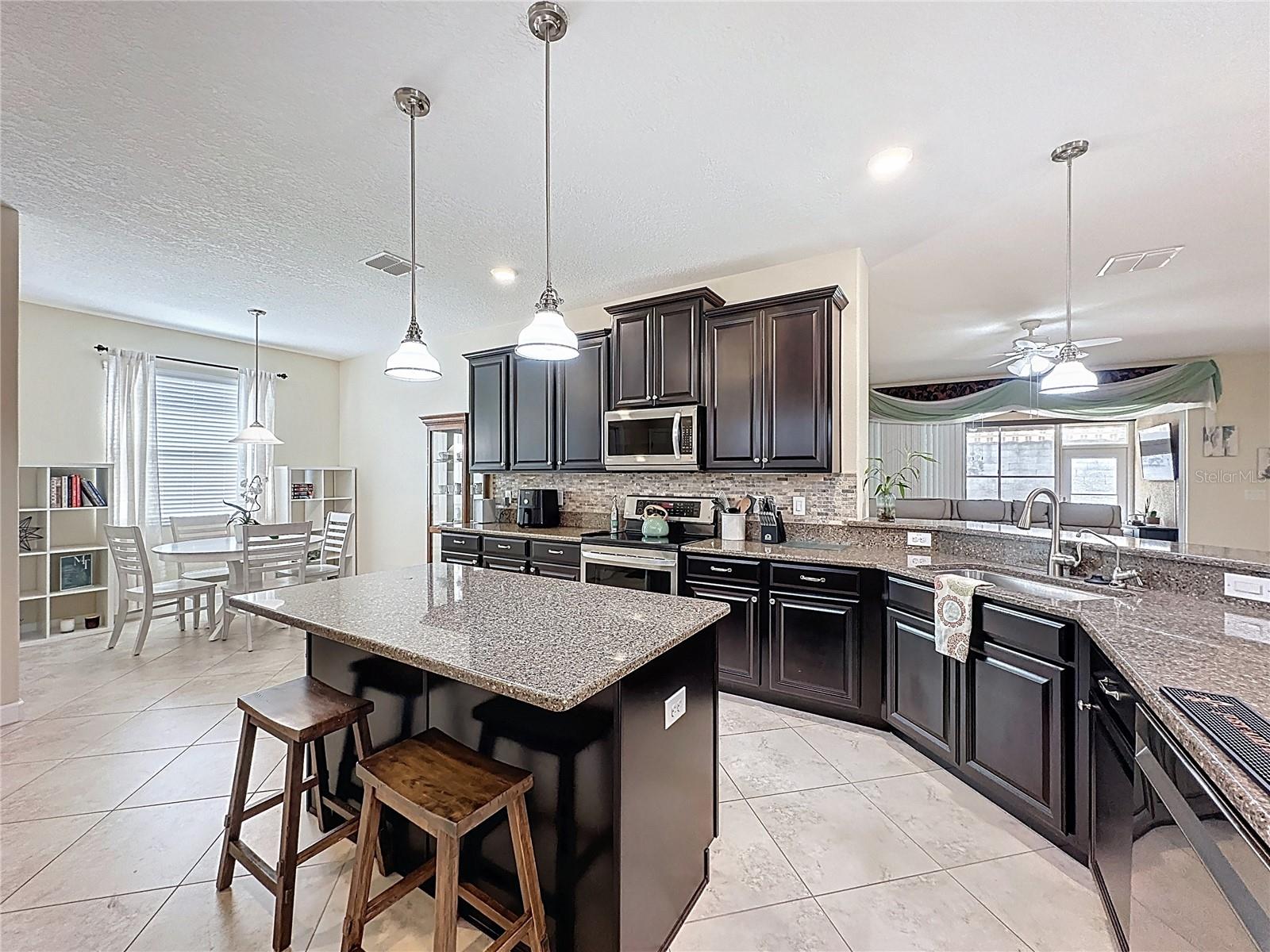 Image 16 of 73 For 5307 Cortland Drive