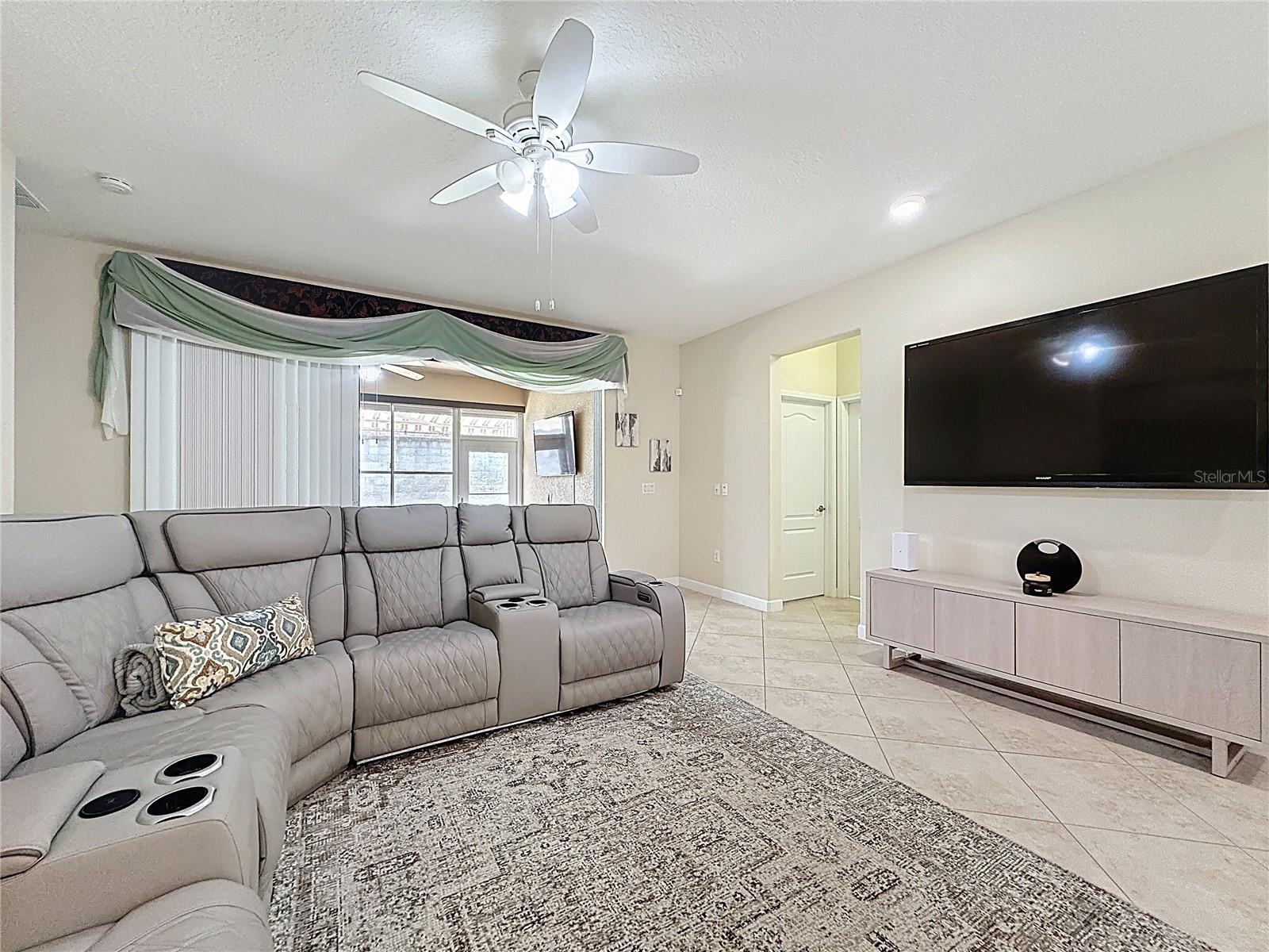 Image 20 of 73 For 5307 Cortland Drive