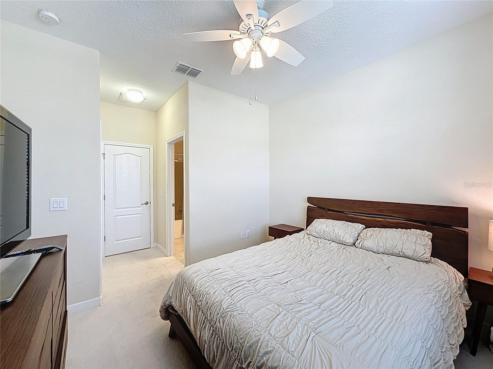 Image 43 of 73 For 5307 Cortland Drive