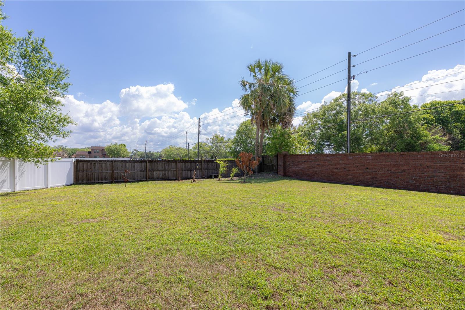 Image 44 of 49 For 1488 Sophie Way