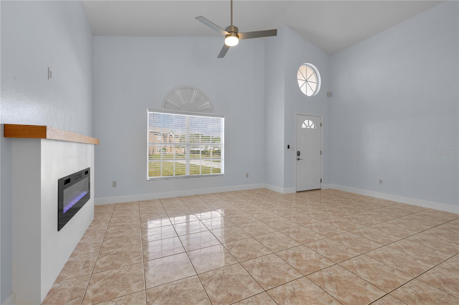 Image 8 of 49 For 1488 Sophie Way