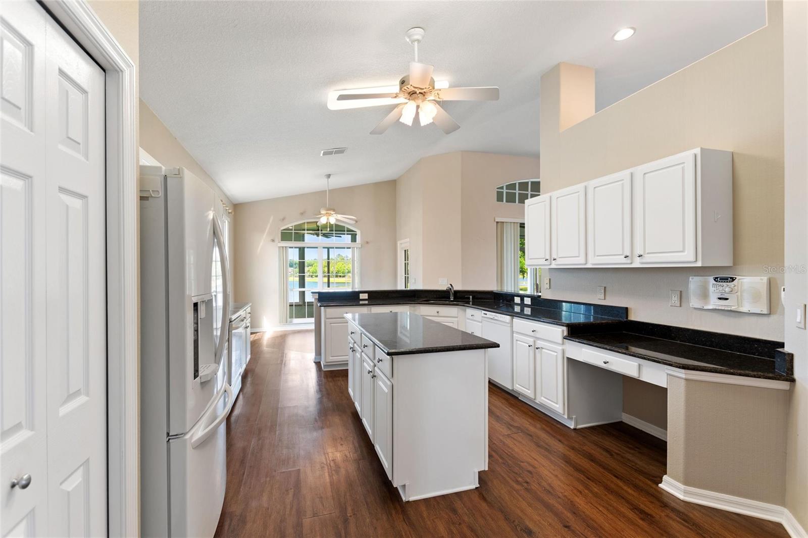 Image 22 of 68 For 331 Cunningham Dr