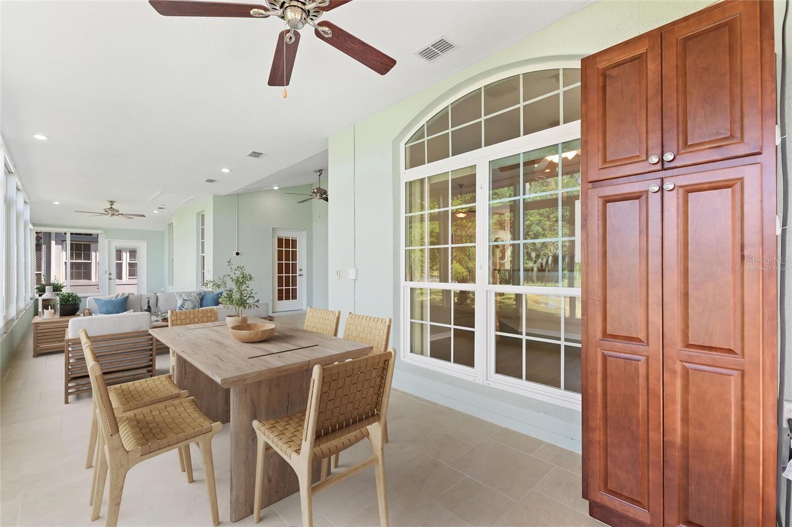 Image 25 of 68 For 331 Cunningham Dr