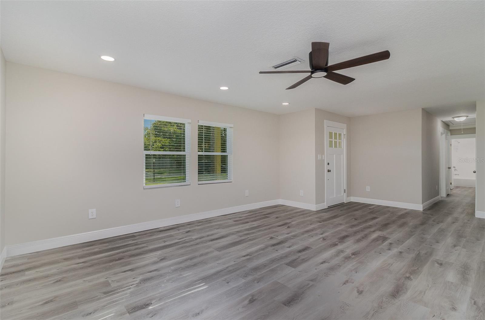 Image 11 of 44 For 1208 Indian River Avenue