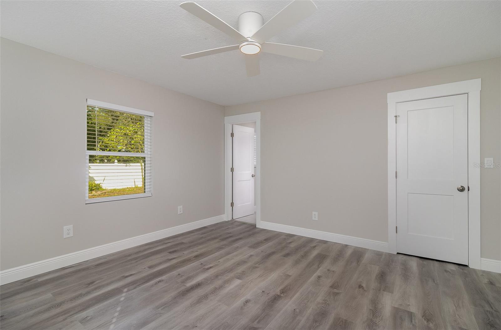 Image 26 of 44 For 1208 Indian River Avenue