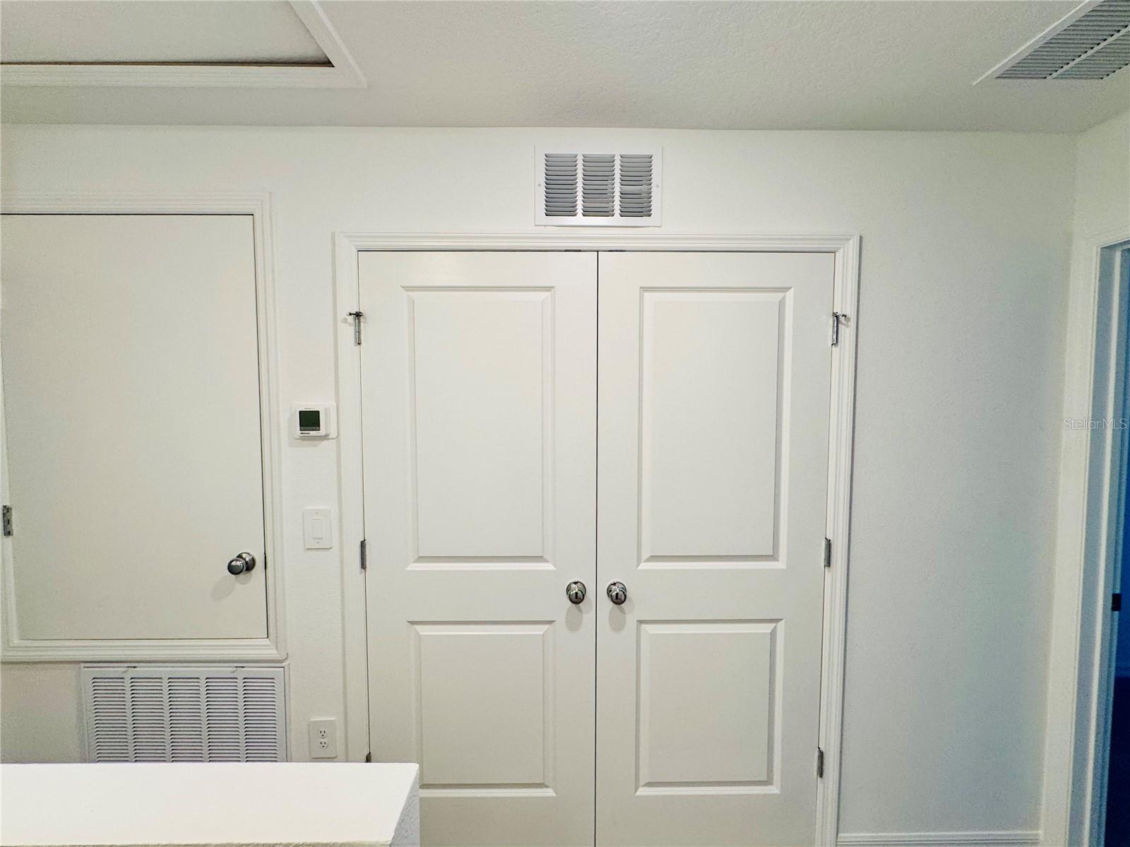 Image 19 of 42 For 2923 Skyline Loop