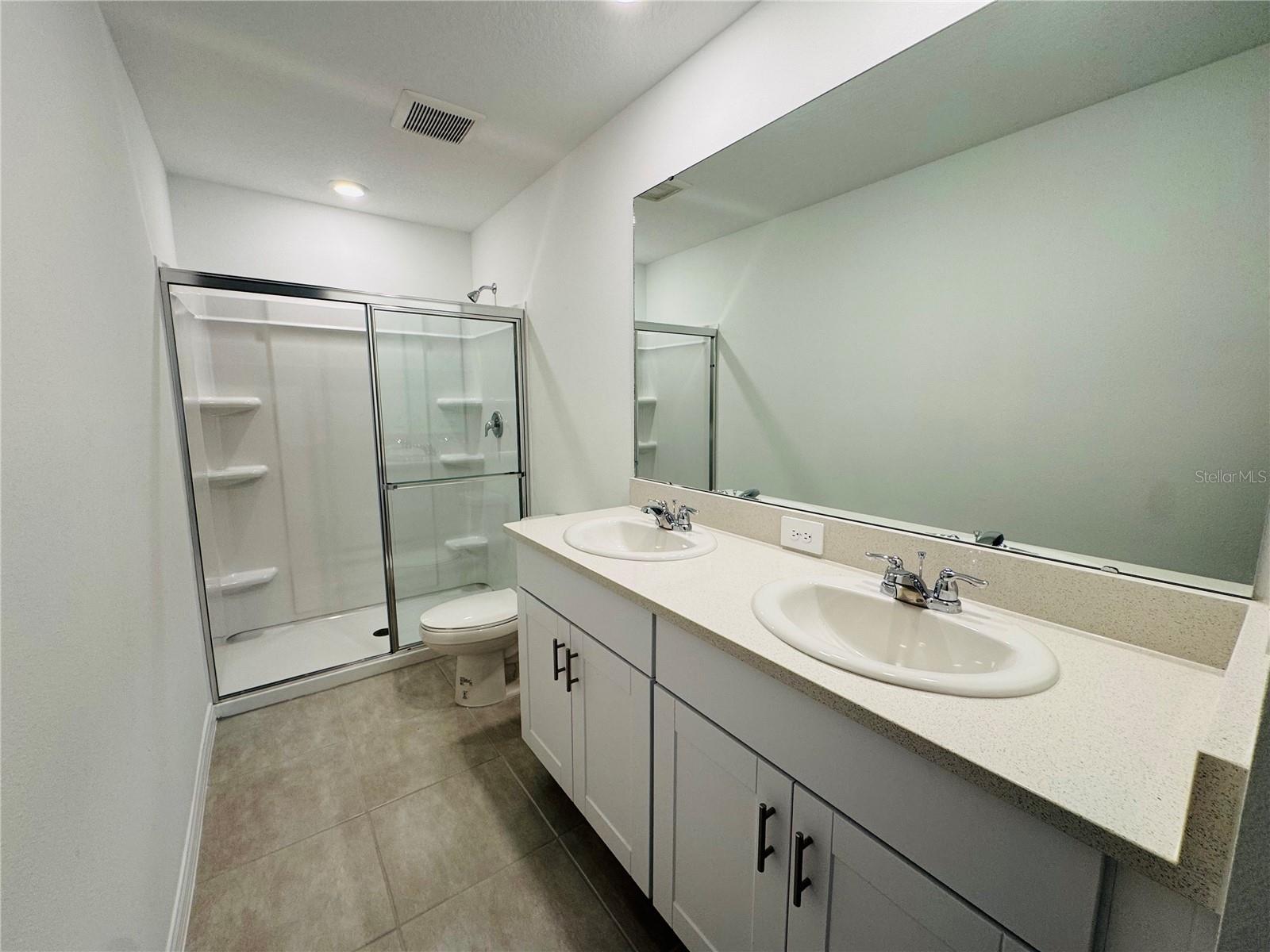 Image 26 of 42 For 2923 Skyline Loop